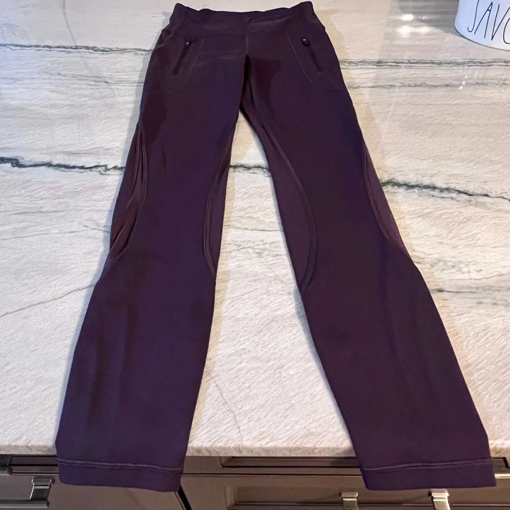 Lululemon Invigorate 7/8 Tight (25") - Picture 5 of 14